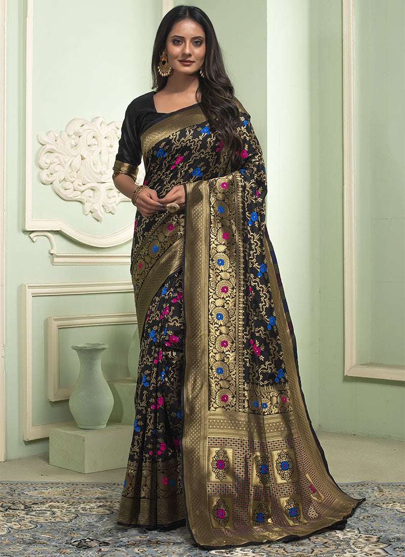 Imposing Black Colored Printed Saree For Women