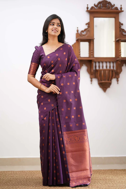 Alluring Violet Colored Printed Saree For Women