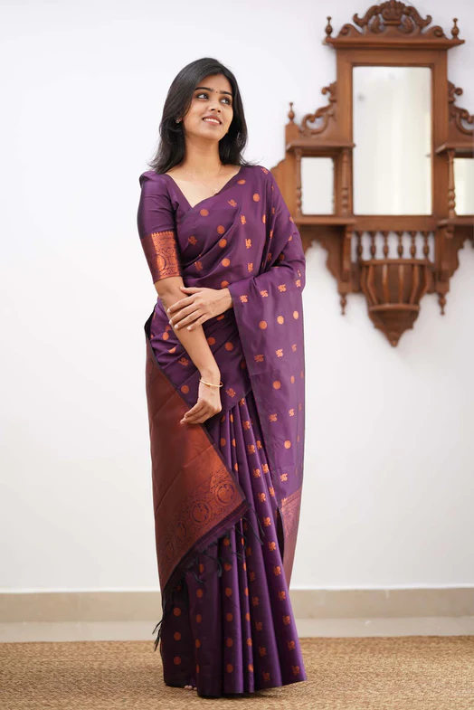 Alluring Violet Colored Printed Saree For Women