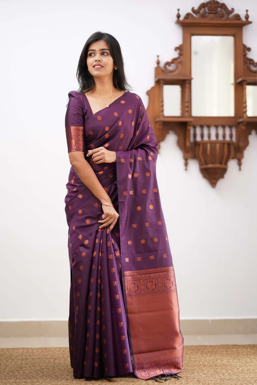 Alluring Violet Colored Printed Saree For Women