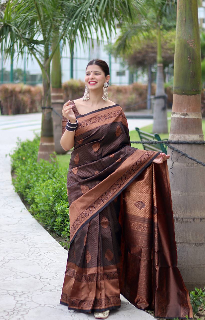 Breathtaking Maroon Colored Printed Saree For Women