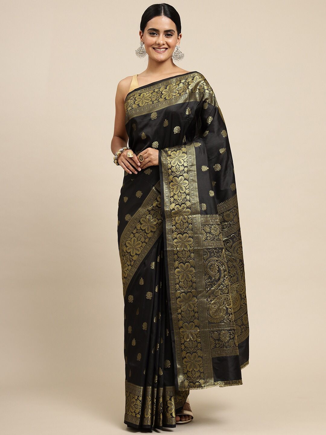 Lovely Black Colored Printed Saree For Women