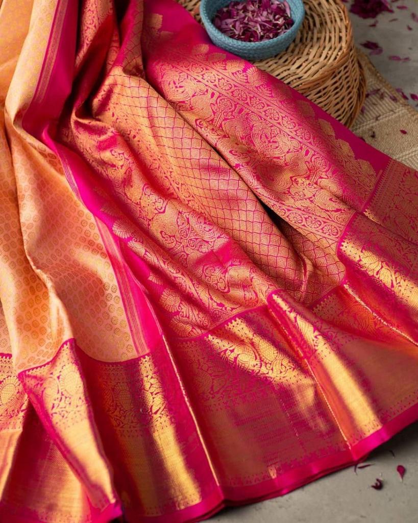 Flattering Peach And Pink Colored Printed Saree For Women