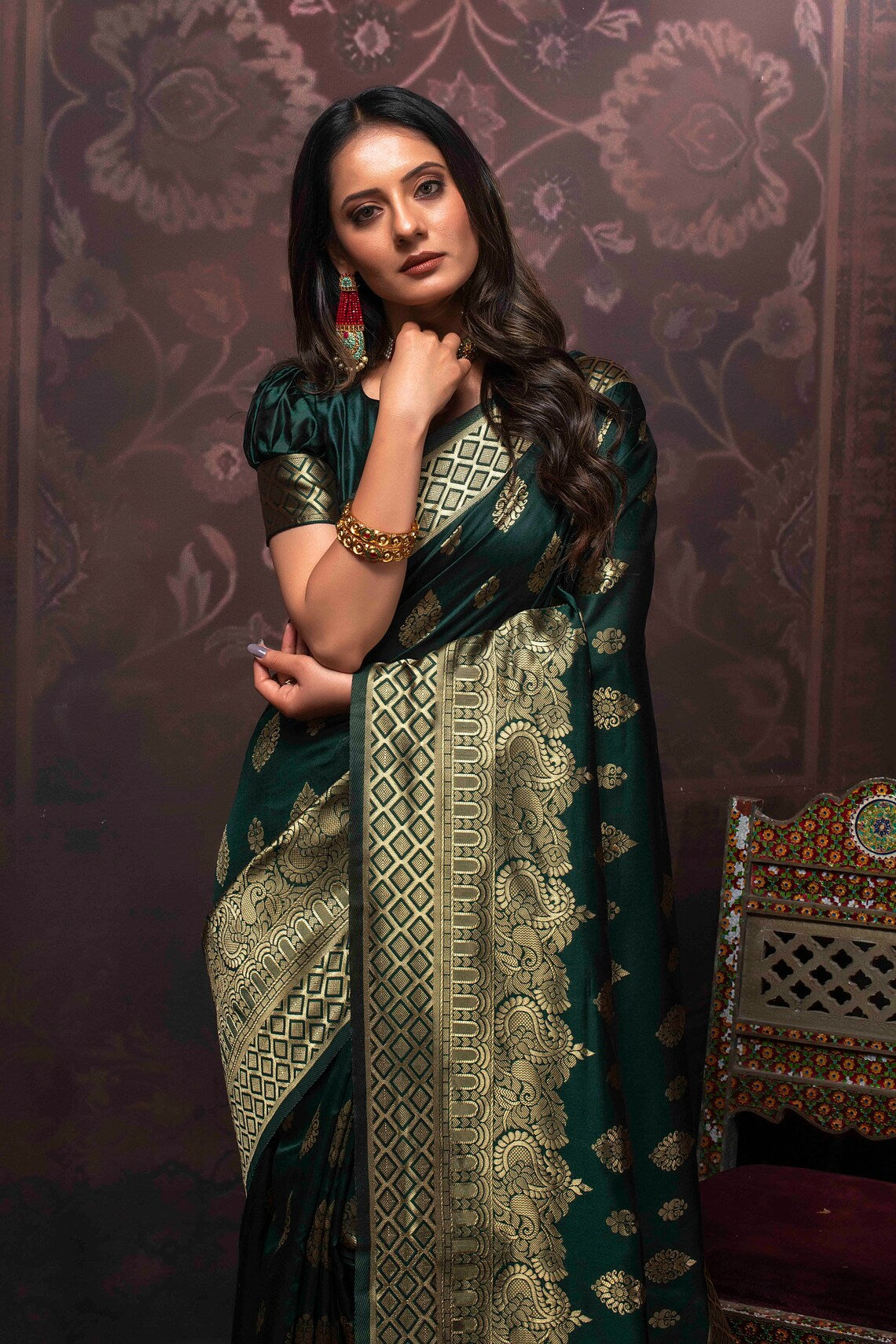 Sophisticated Dark Green Colored Printed Saree For Women