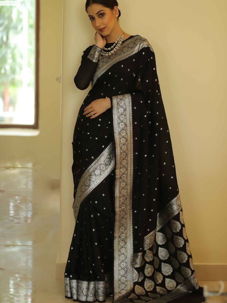 Awesome Black Colored Printed Saree For Women