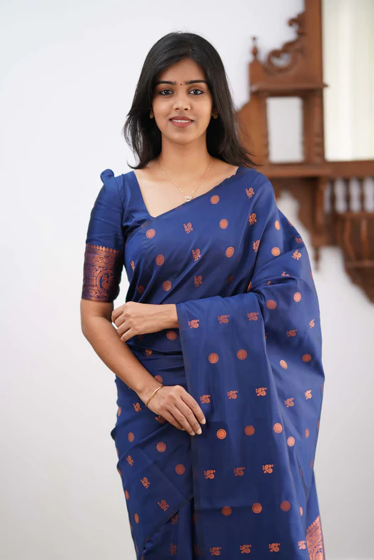 Prominent Royal Blue Colored Printed Saree For Women