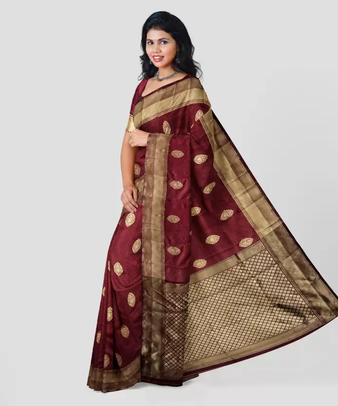 Hypnoti Maroon Colored Printed Saree For Women