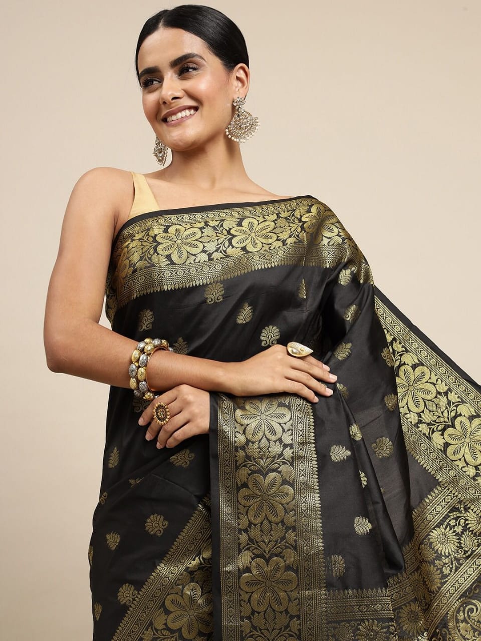 Lovely Black Colored Printed Saree For Women