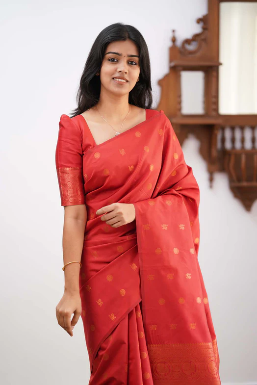 Adorable Red Colored Printed Saree For Women