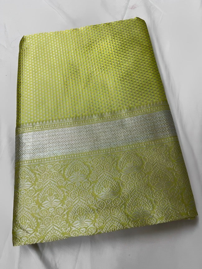 Majesty Parrot Green Colored Printed Saree For Women