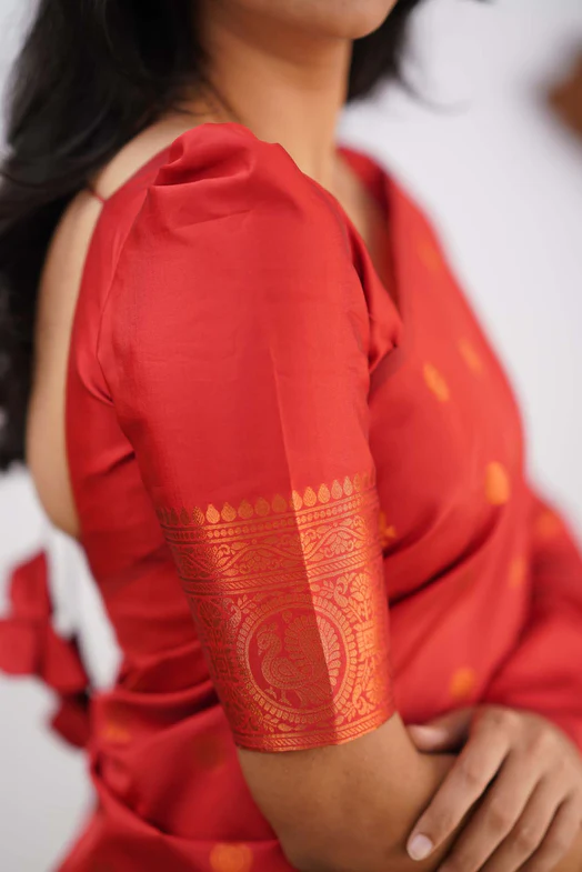 Adorable Red Colored Printed Saree For Women