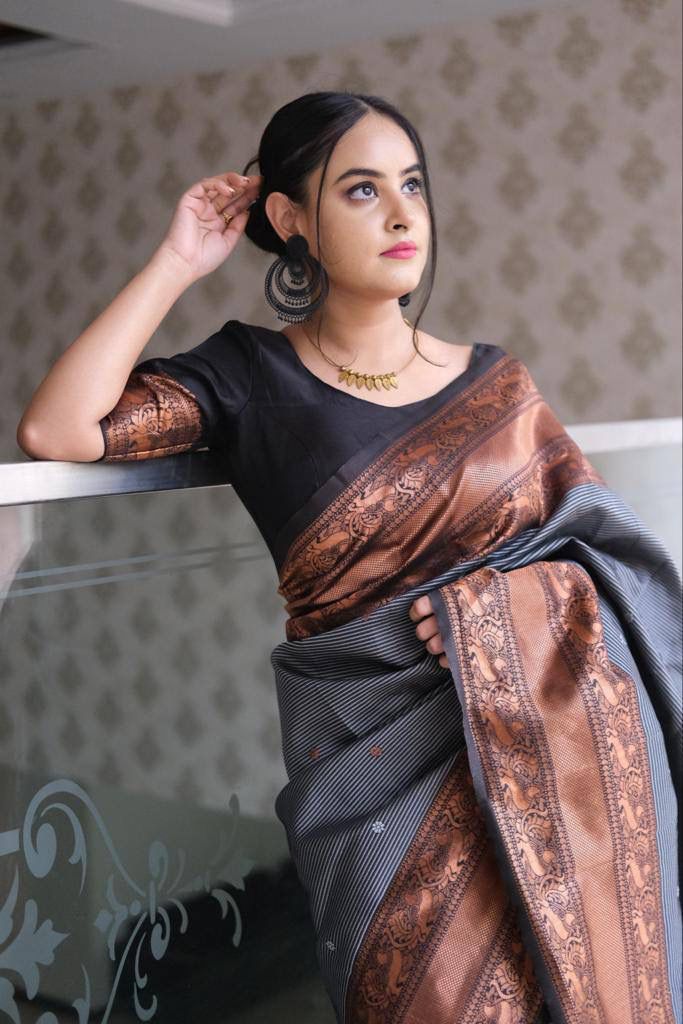 Gorgeous Grey Colored Printed Saree For Women