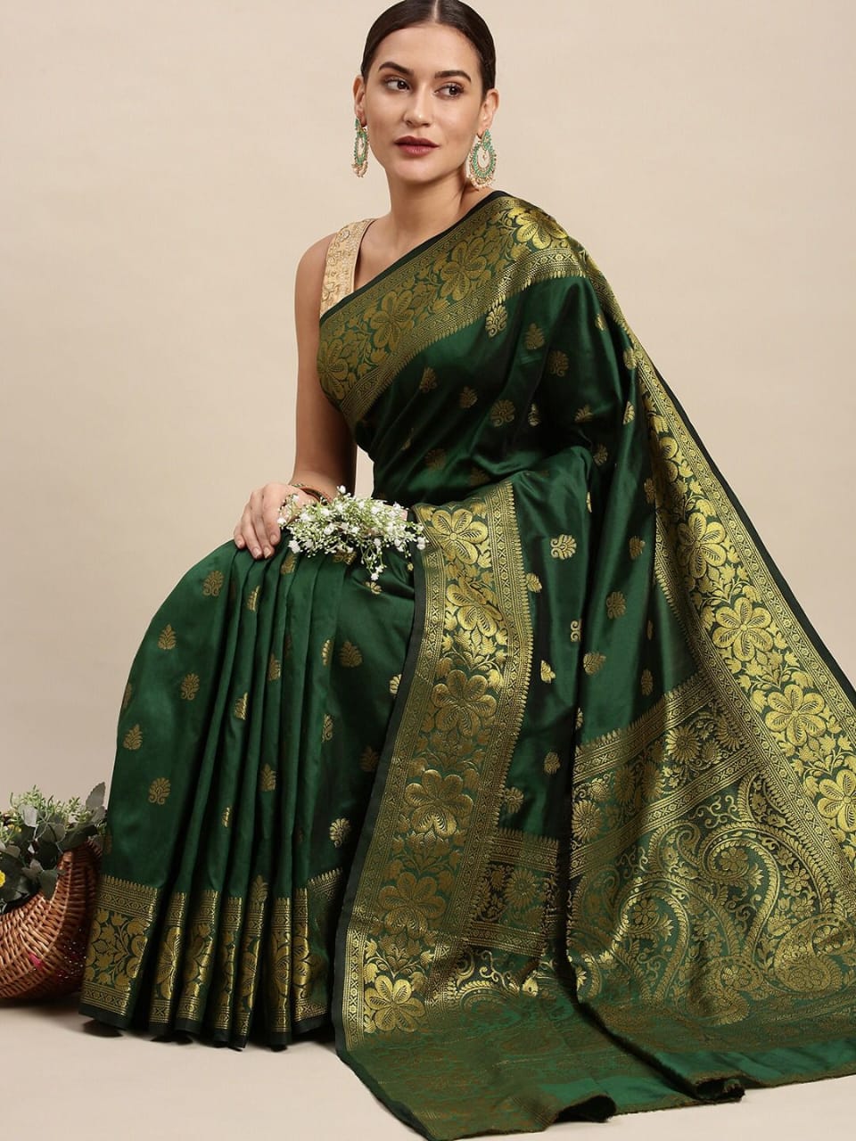 Engrossing Green Colored Printed Saree For Women