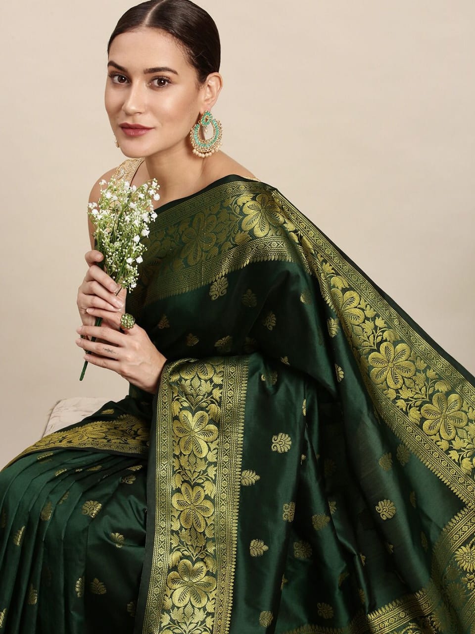 Engrossing Green Colored Printed Saree For Women