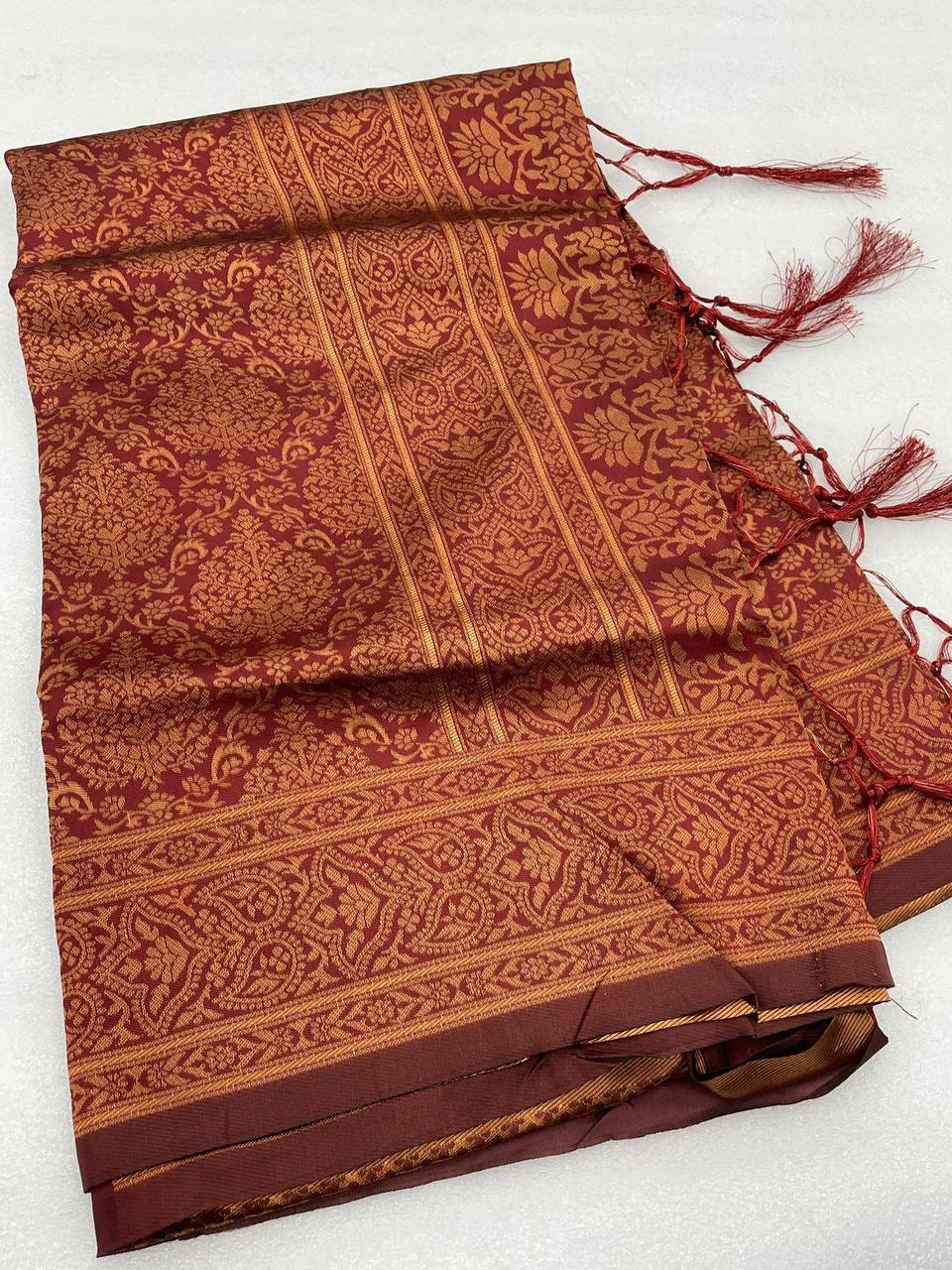 Majesty Maroon Colored Printed Saree For Women