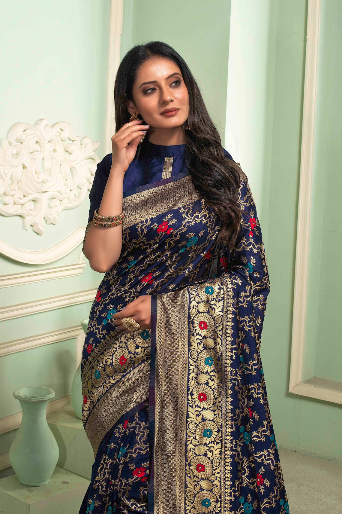 Jasan Royal Blue Colored Printed Saree For Women