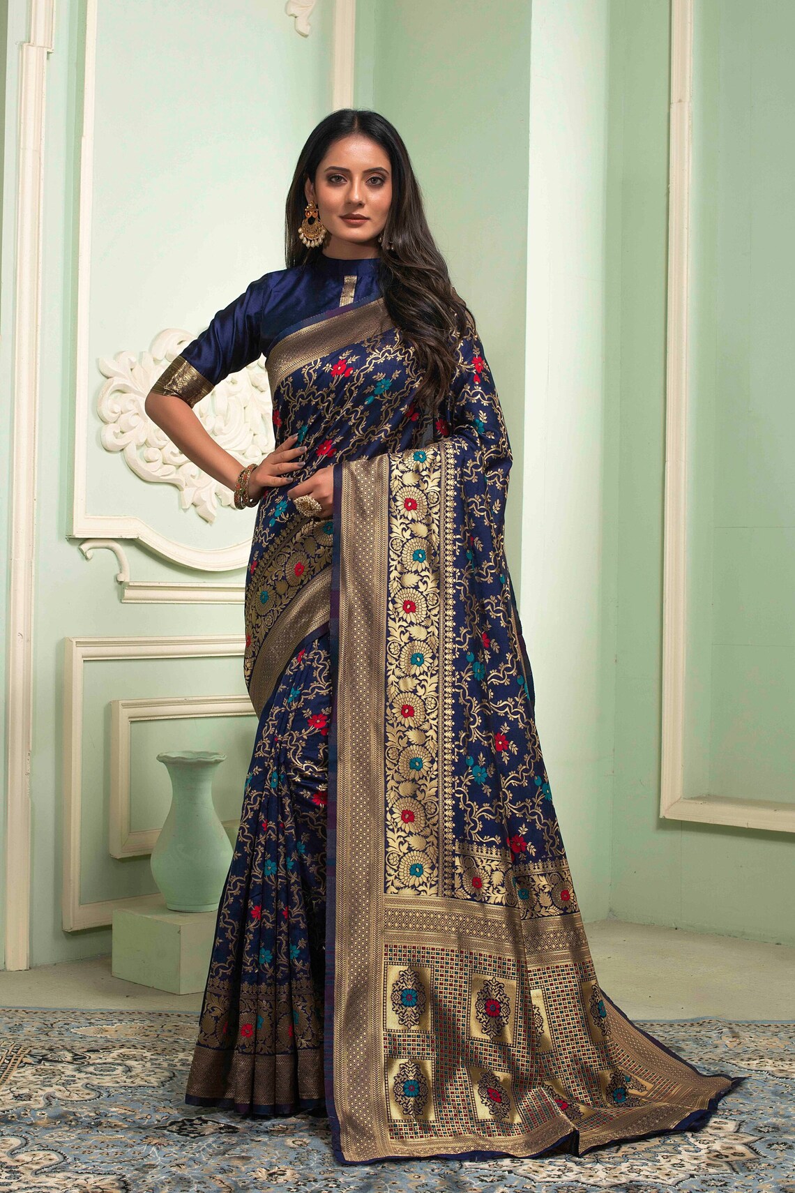 Jasan Royal Blue Colored Printed Saree For Women