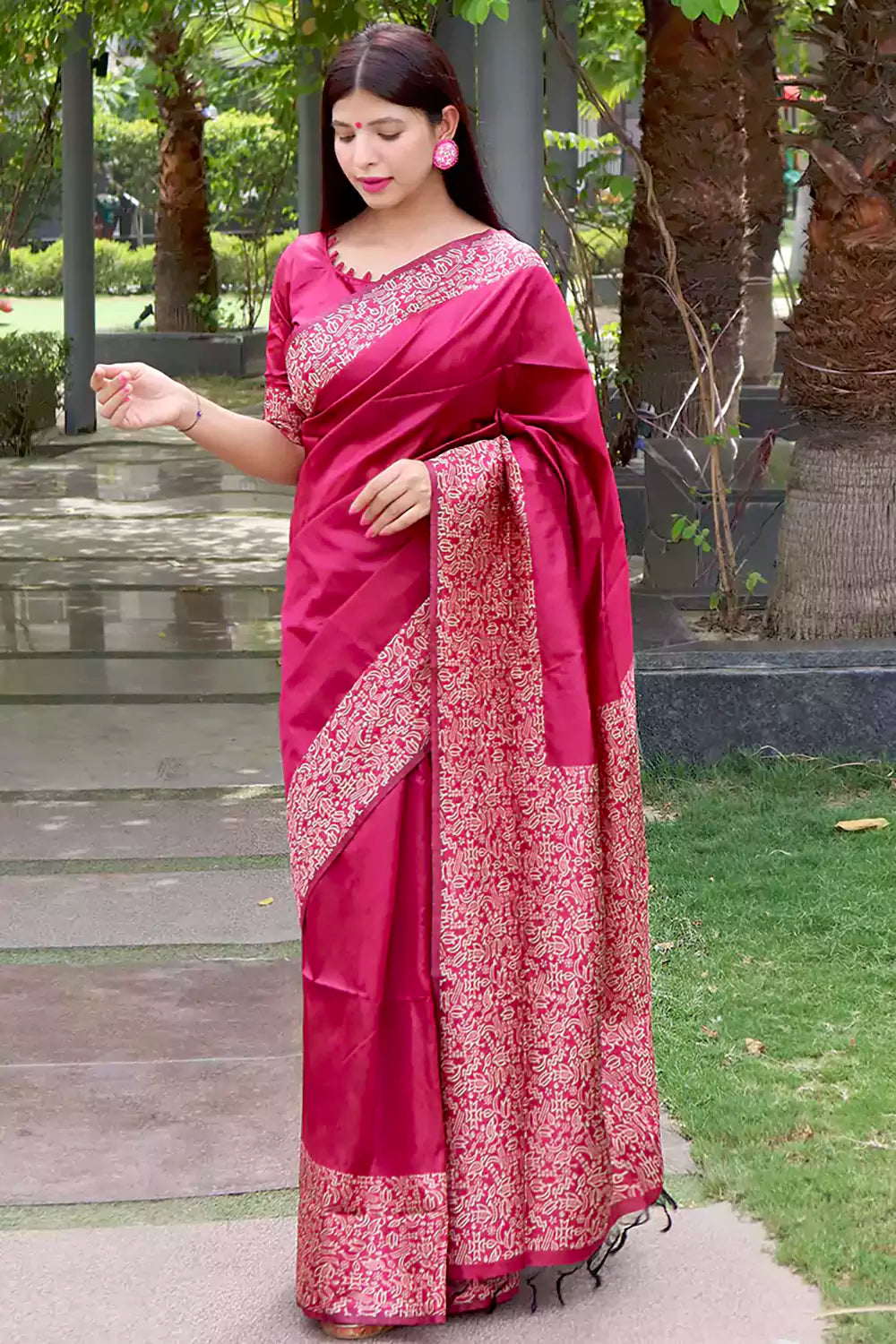 Flaunt Pink Color Soft Silk Saree