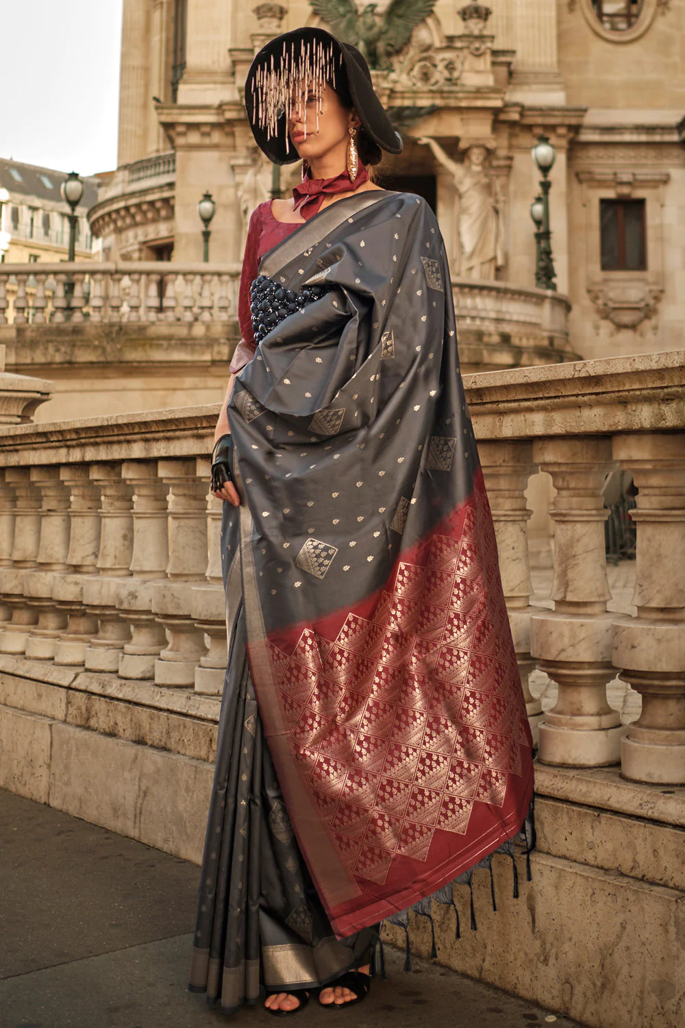 Prominent Gray Color Printed Work Linen Saree