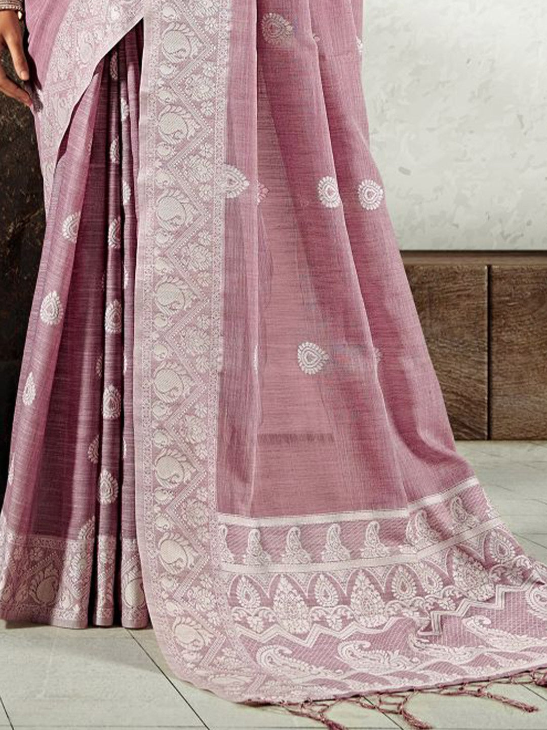 Rosy brown Festive Wear Printed Linen Saree With Blouse piece