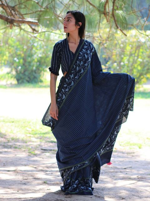 Perfect Dark Blue Women's Pure Linen Saree