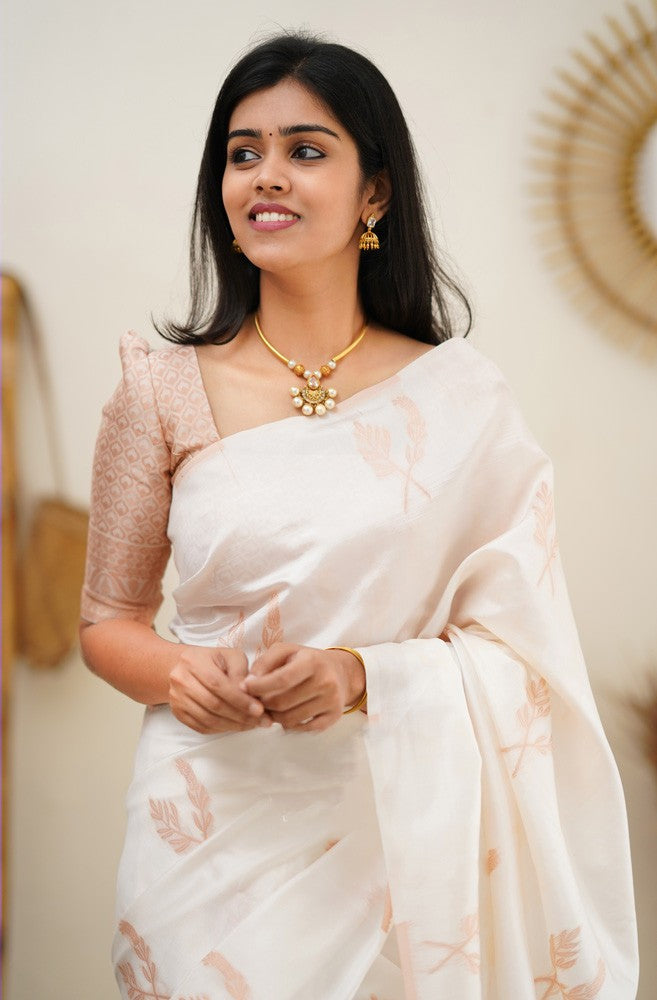 Epiphany White Soft Silk Saree With Breathtaking Blouse Piece