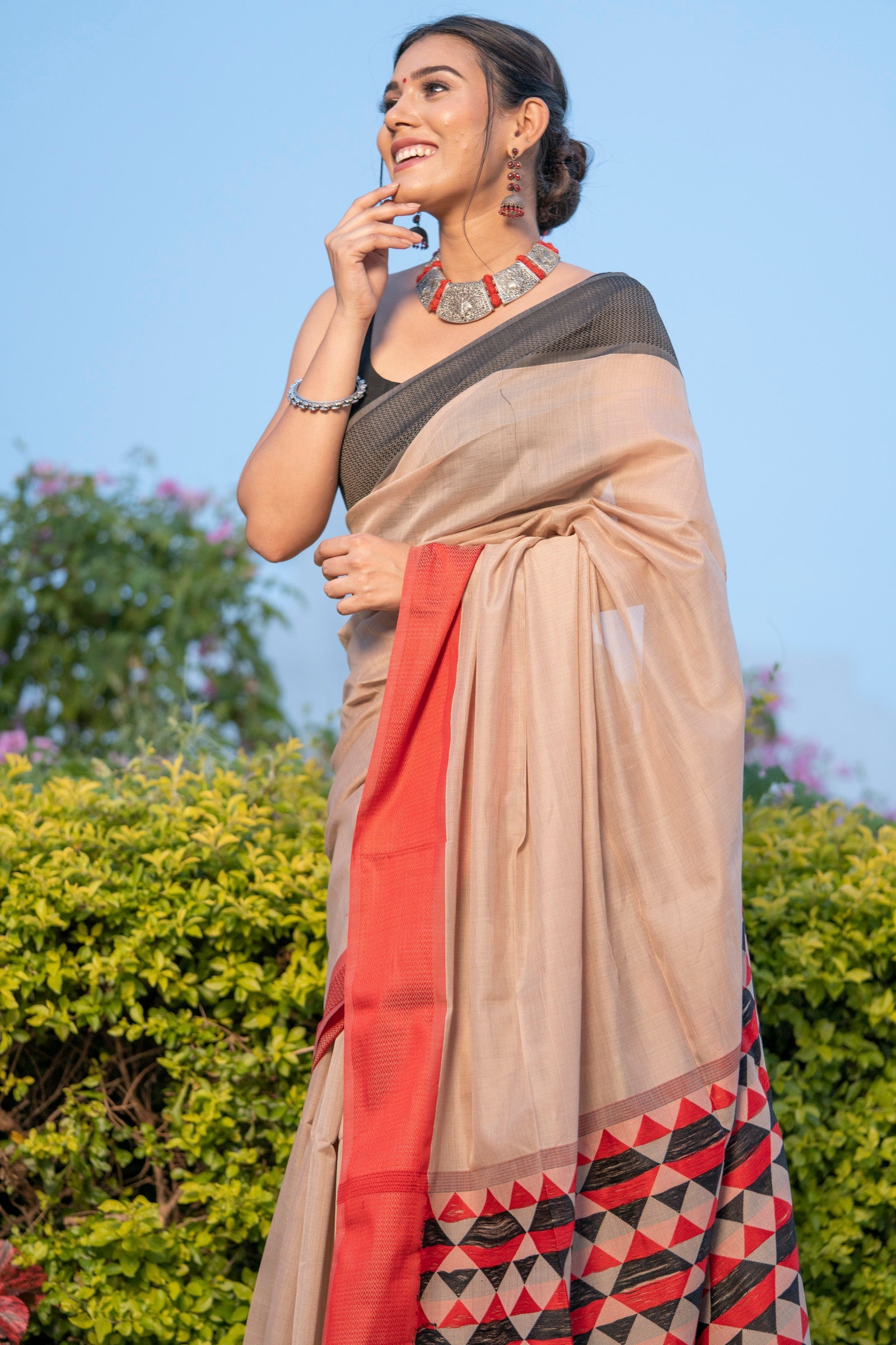 Pure Linen Saree With Blouse