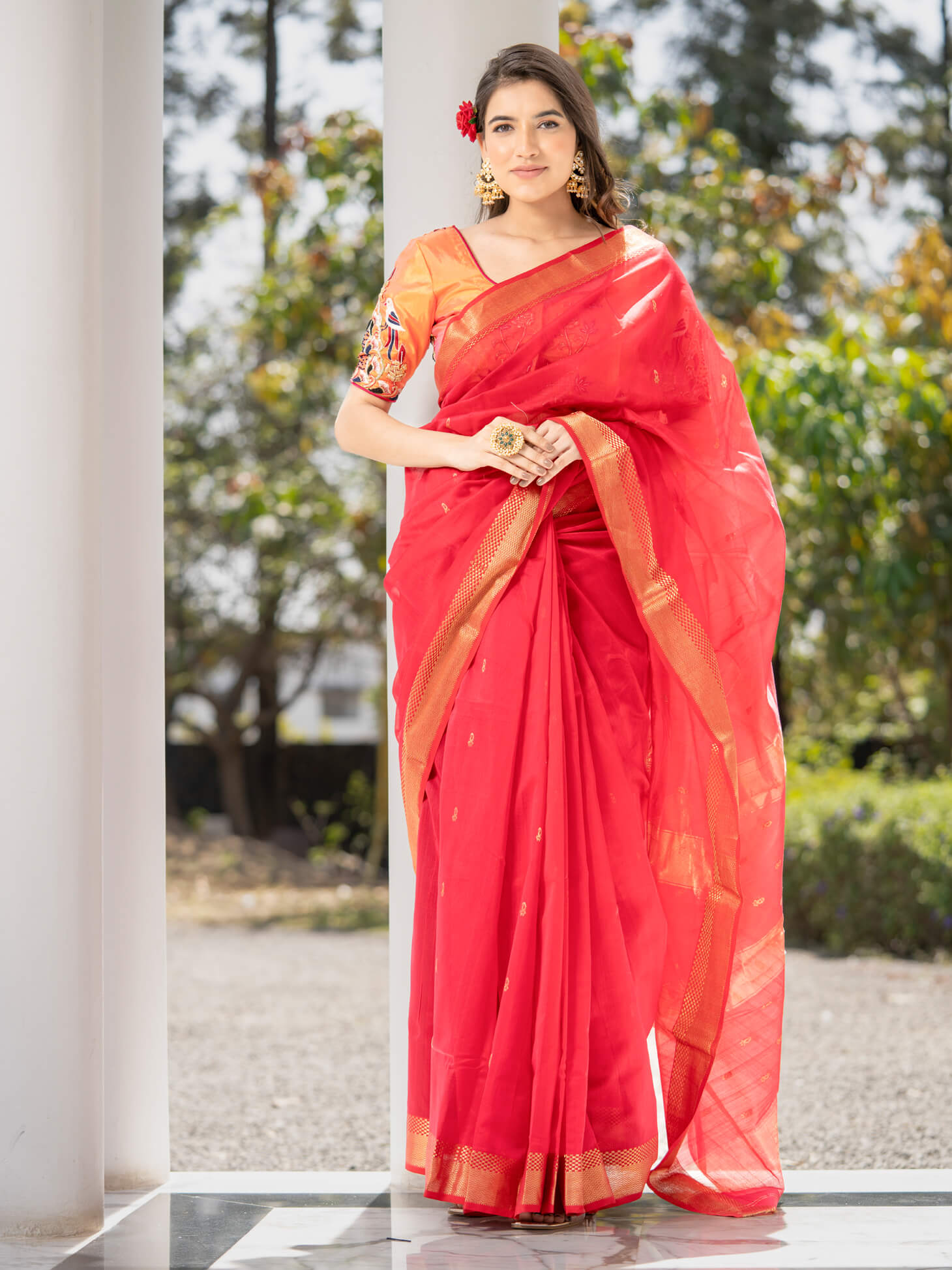 Energetic Red Colored Festive Wear Linen Saree