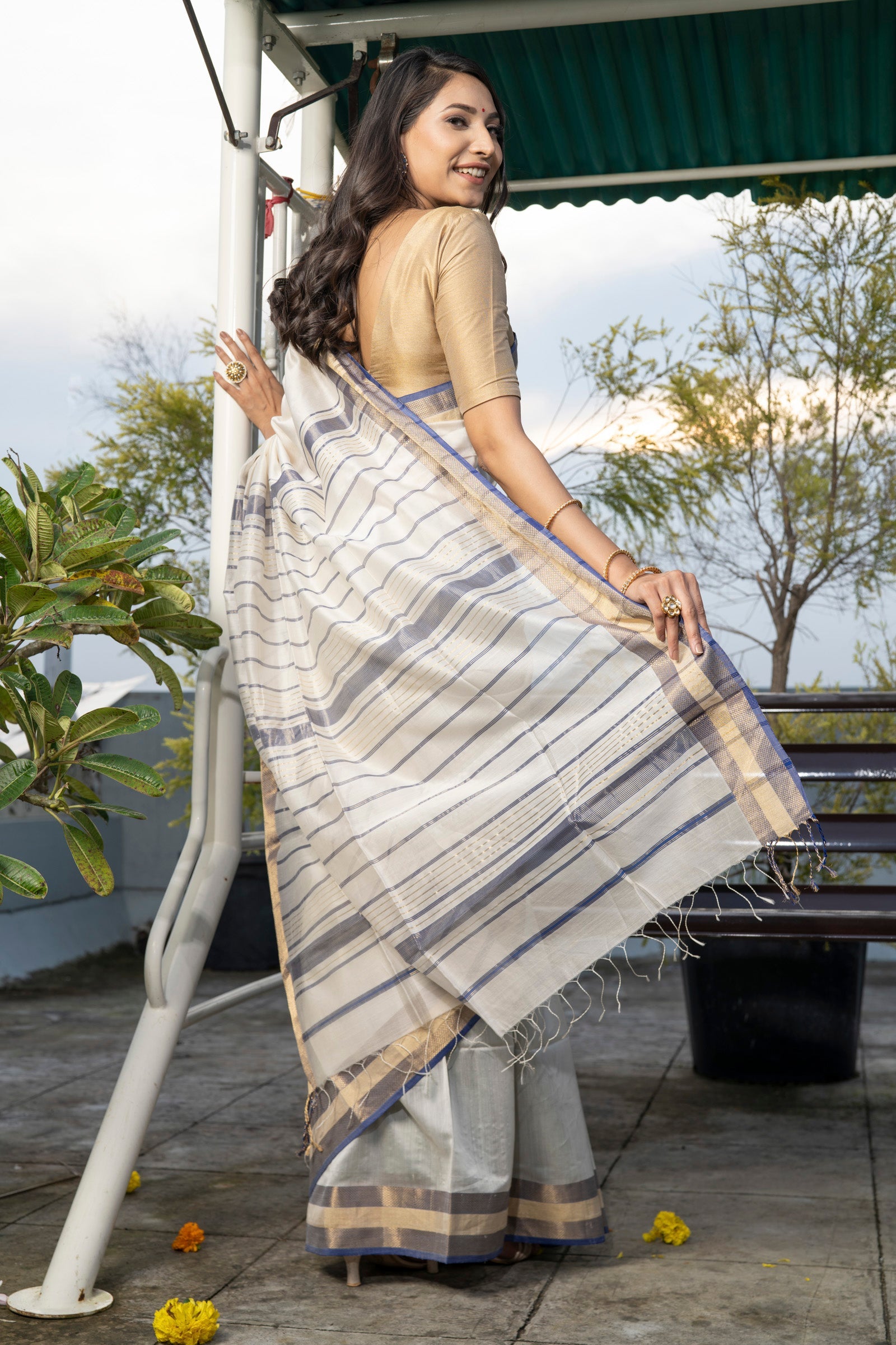 Excellent white Colored Pure Linen Saree