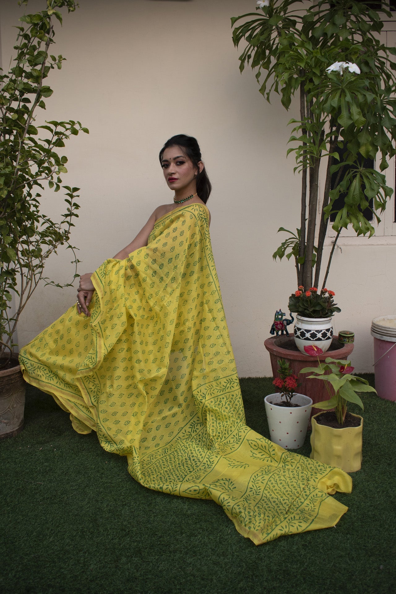 pure Linen printed glorious yellow saree