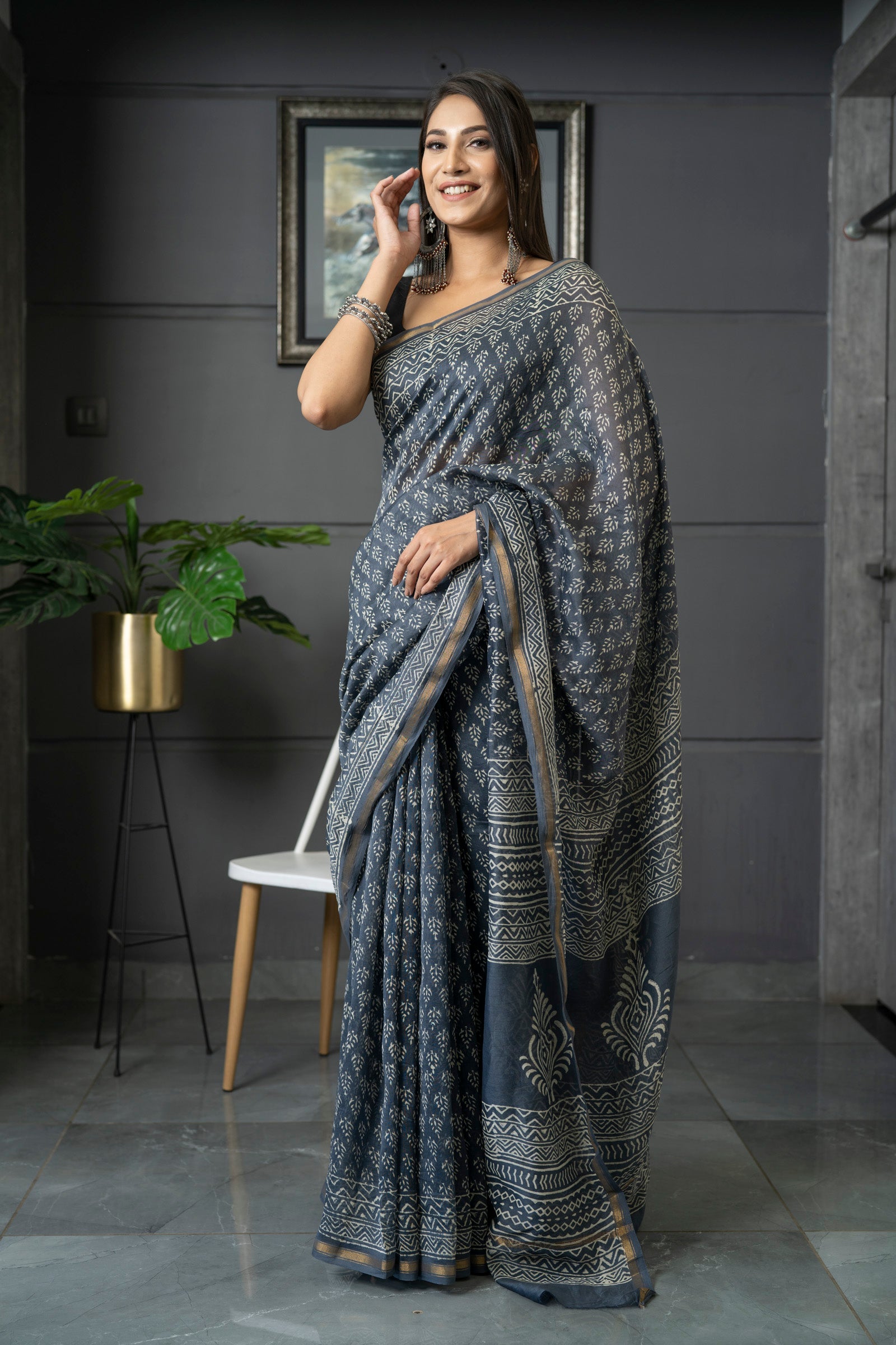 Grey Color Festive Wear Printed Pure Linen Saree