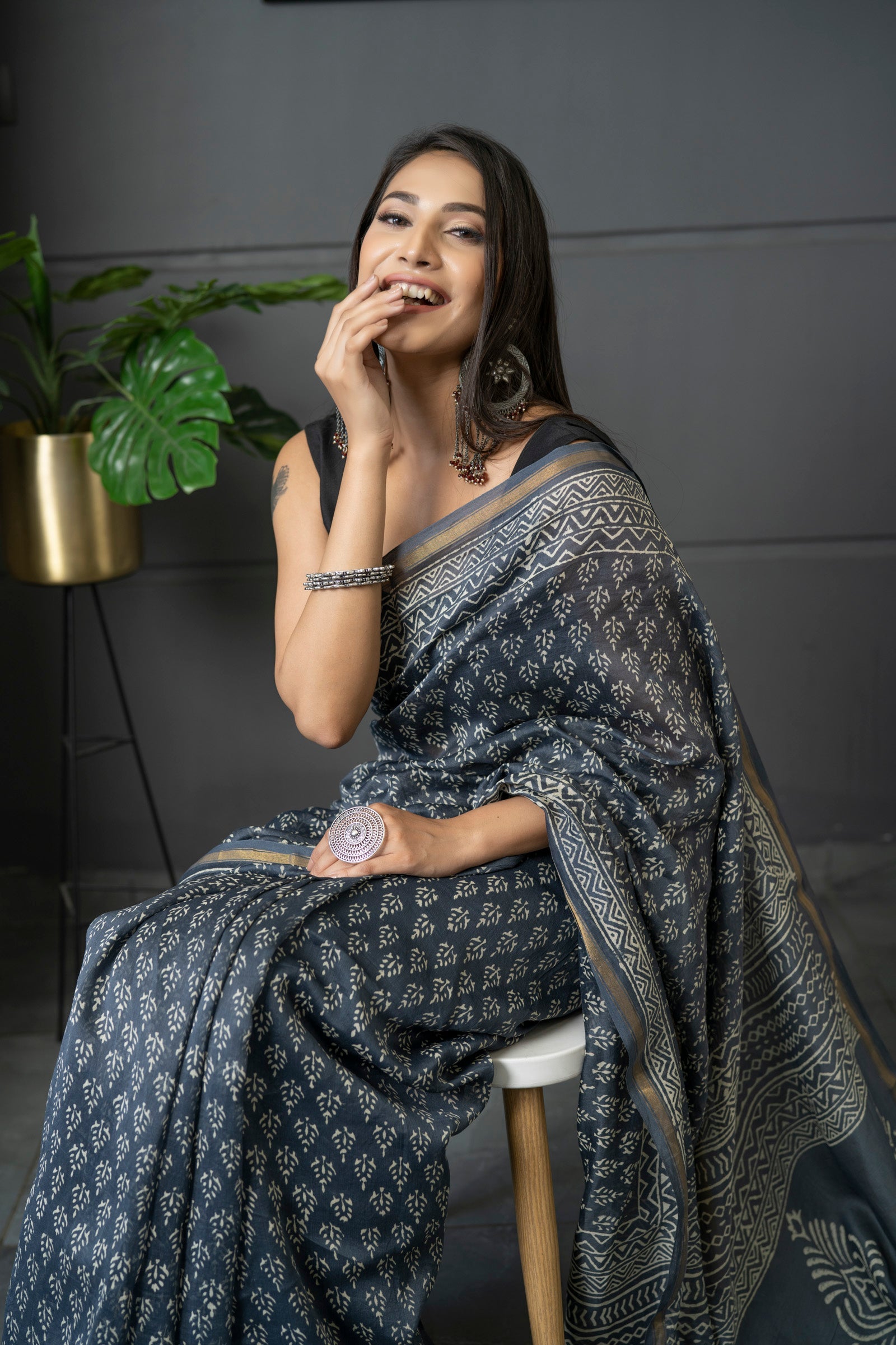 Grey Color Festive Wear Printed Pure Linen Saree