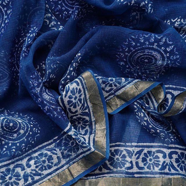 Fantastic Blue Colored Festive Printed Pure Linen Saree - Ibis Fab