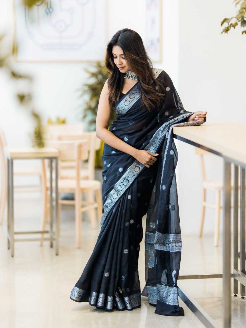 Amazing Soft Silk Saree With Appealing Blouse Piece