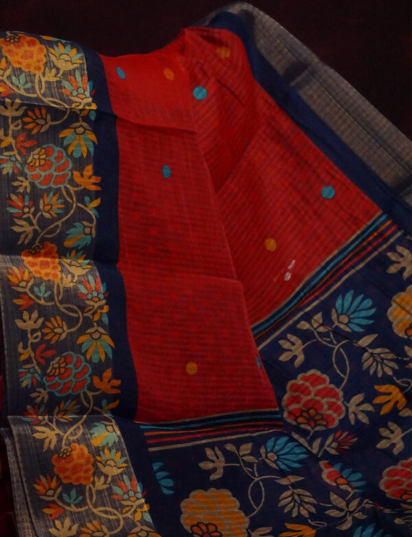 Impressive Red Colored Cotton Linen Designer Printed Saree