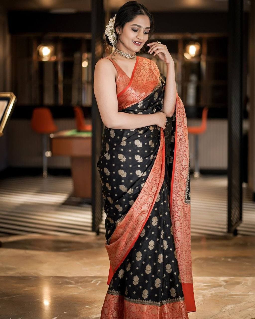 Admirable Black Soft Banarasi Silk Saree With Gorgeous Blouse Piece