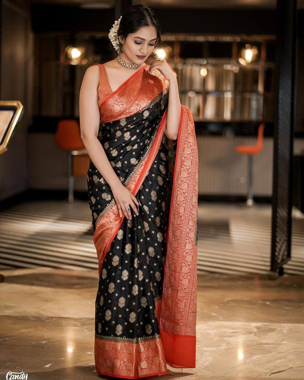 Admirable Black Soft Banarasi Silk Saree With Gorgeous Blouse Piece