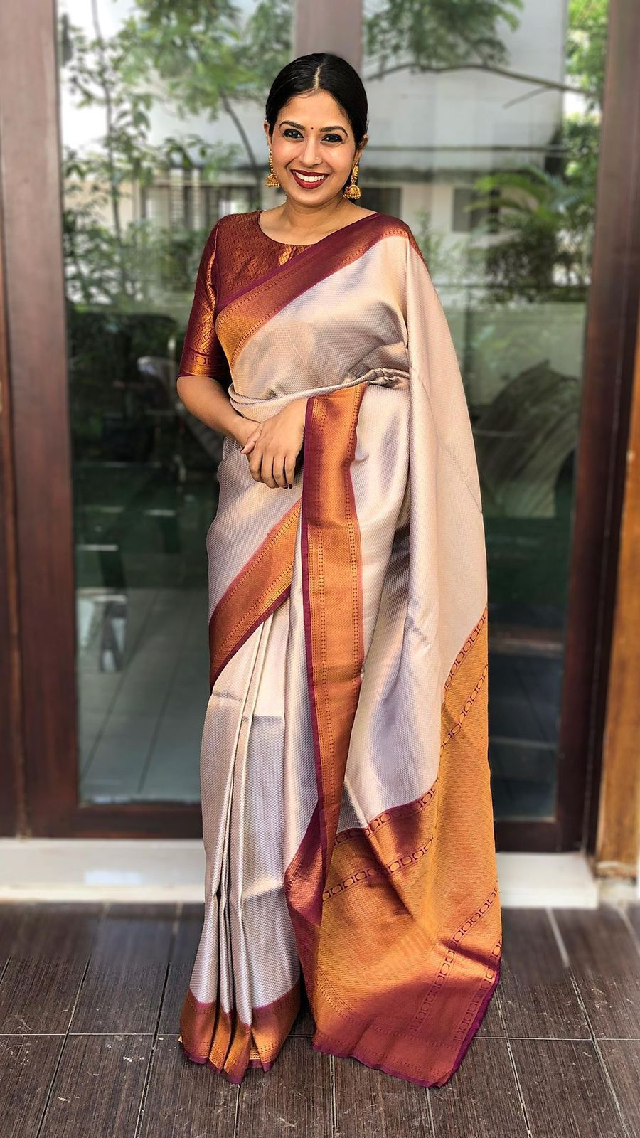 Admirable Beige Soft Banarasi Silk Saree With Gorgeous Blouse Piece