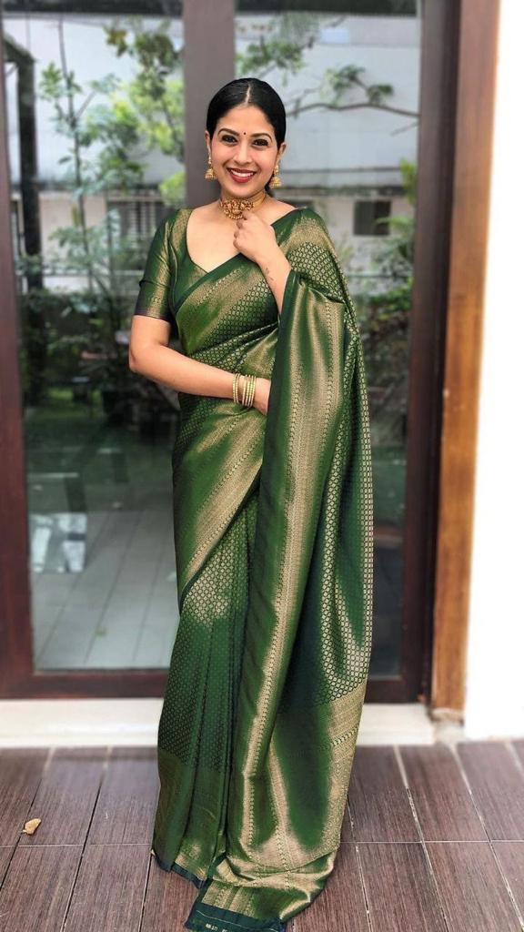 Pure jacquard Silk Sarees Green Colour, Festival Wear