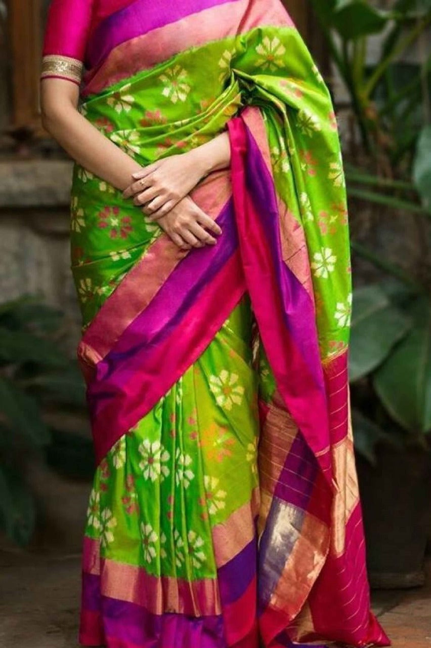 Soft Silk Glorious  Green and Pink Saree, Festival Wear