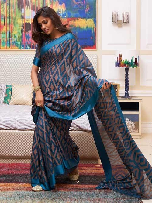 Grey & Blue Saree In Bandhani Print 5868SR07