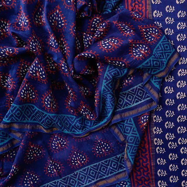 Pure Linen Gorgeous Navy Blue Saree, Printed Casual Wear