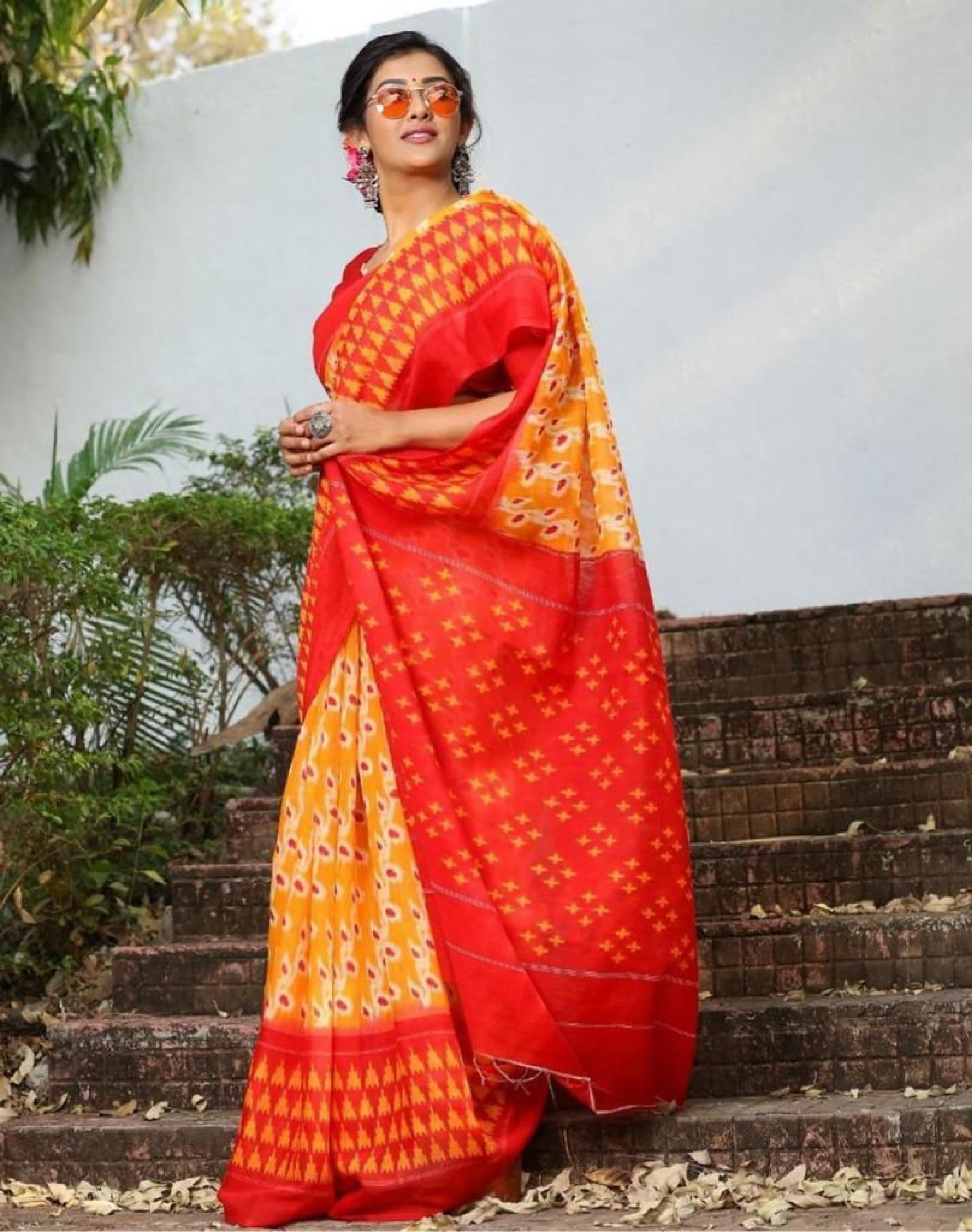 Banarasi mul cotton Yellow color saree