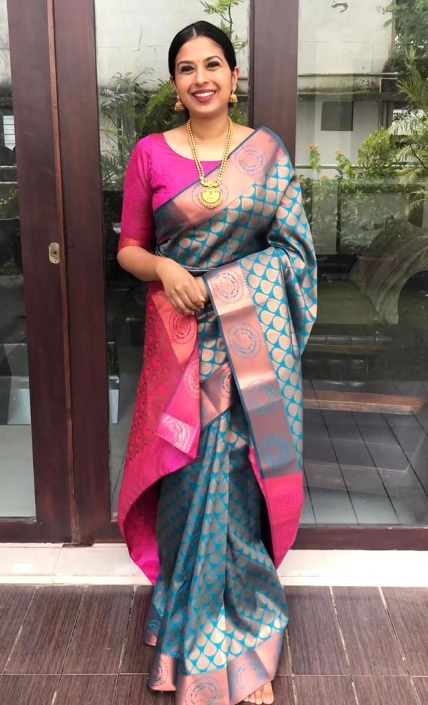 Buy Teal Golden Jacquard Silk Saree In USA, UK, Canada, Australia,  Newzeland online