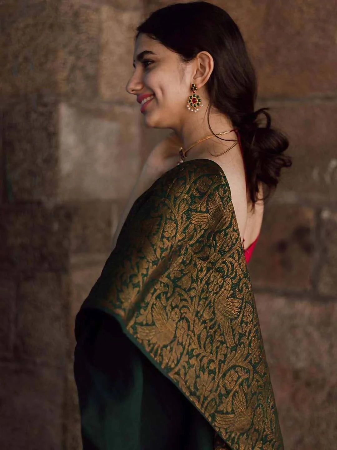 Pure Banarasi Jacquard Silk Sarees Dark Green Colour, Wedding Wear